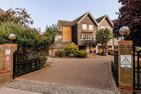 Surrounding Views (16)