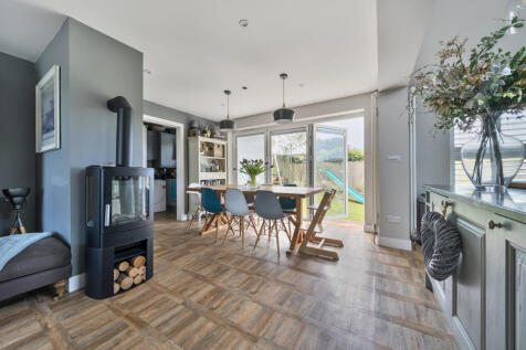 1309063-12-684c2c...