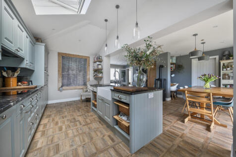 1309063-15-684c2c...