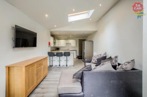 Kitchen/Living Room 