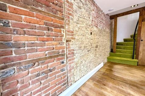 whatsappimage20250529at1538402