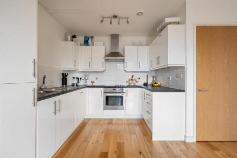 Repton House E4