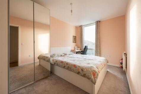 Repton House E4