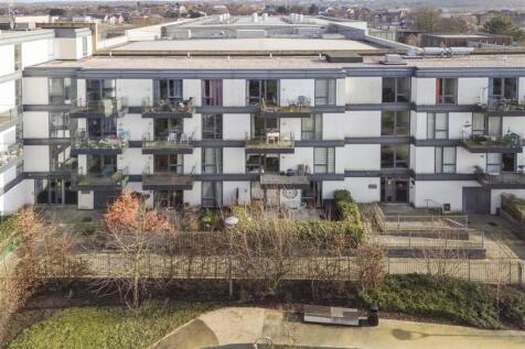 Citius Court, E4