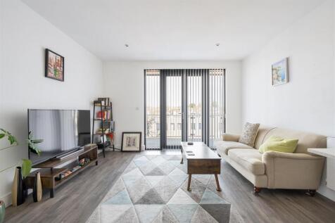 Paxton House E4