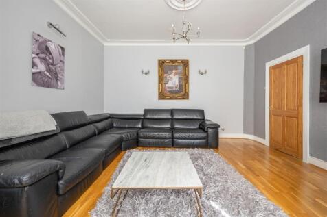 Falmouth Avenue E4