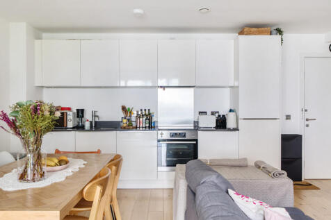 1336928-10-689c89...