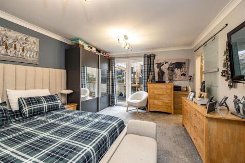 2 Kingsknowe Gardens Galashiels 16.JPG