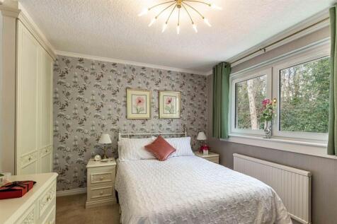 6 Eildon Lodge Gardens Galashiels Low Res 27.JPG