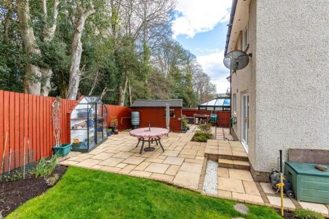 6 Eildon Lodge Gardens Galashiels Low Res 54.JPG