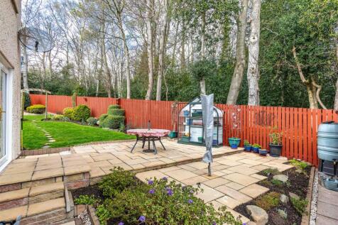 6 Eildon Lodge Gardens Galashiels Low Res 41.JPG