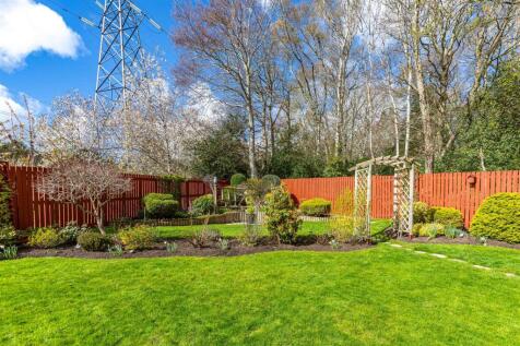 6 Eildon Lodge Gardens Galashiels Low Res 50.JPG