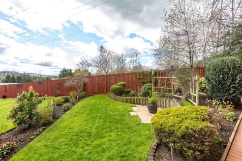 6 Eildon Lodge Gardens Galashiels Low Res 53.JPG