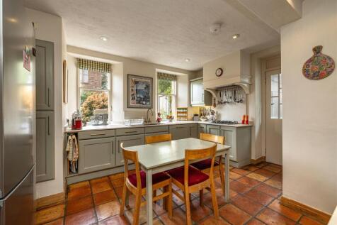 16 Melrose Road Galashiels 10.JPG