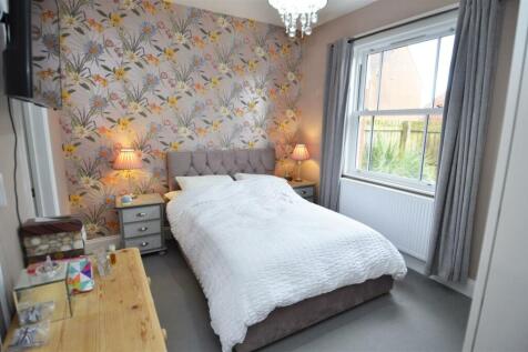 GROUND FLOOR BEDROOM