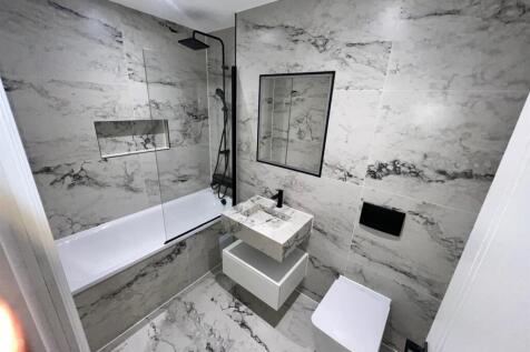 WhatsApp Image 2025-08-11 at 09.52.35_c53a5d66.jpg