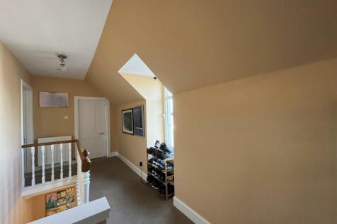 STAIRCASE AND LANDING