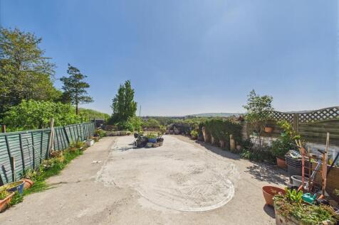 3 - Semi-detached house for Auction, Bishopsworth.