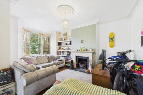 4 - Semi-detached House for Auction, Pill.jpg