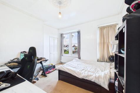 8 - Semi-detached House for Auction, Pill.jpg