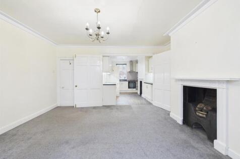 16 - Dowry Place, Hotwells.jpg