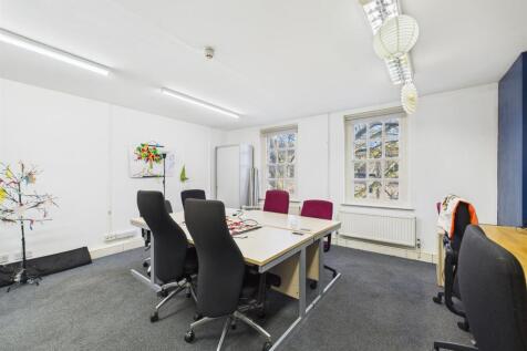 4 - Development Opportunity for Auction, Stokes Cr