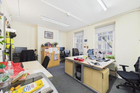 8 - Development Opportunity for Auction, Stokes Cr