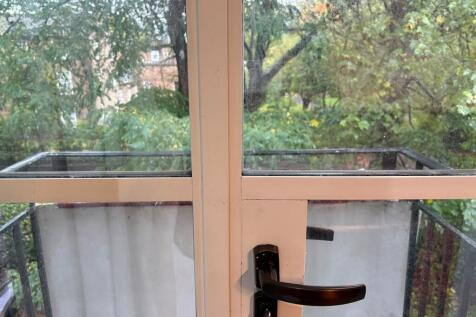 IMG-20251003-WA00...