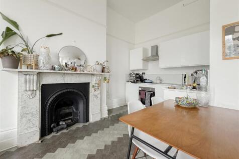 Living Room / Kitchen