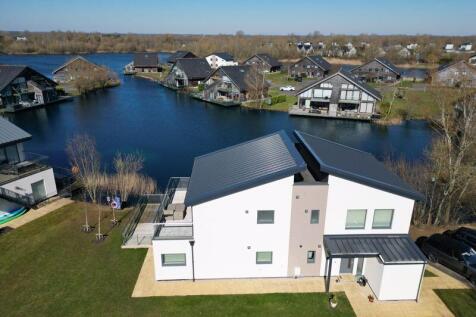 Front of lodge - Drone