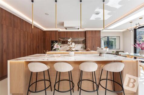 Kitchen/Diner/Family