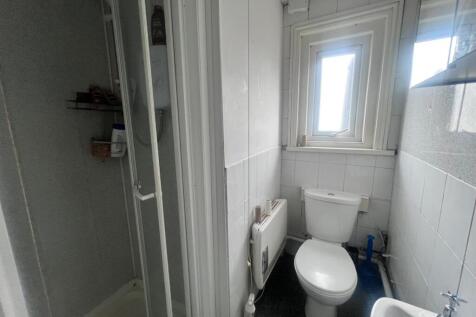 fawcett Bathroom.jpg