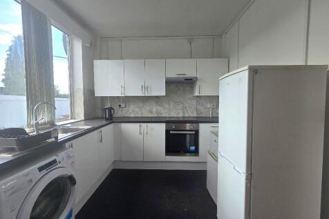 David Road, Stoke - Kitchen 2