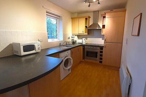 St Marys House, Broad Lane, Estern Green - Kitchen