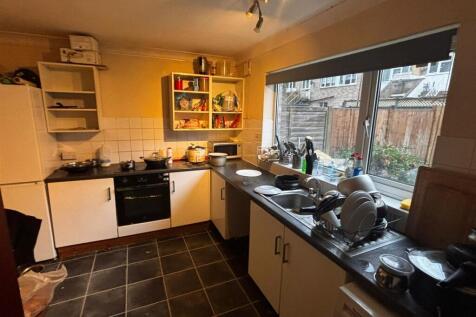 WhatsApp Image 2025-12-18 at 11.50.50.jpeg