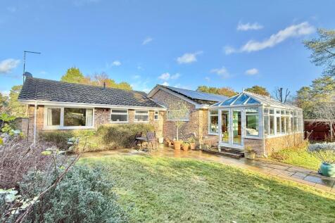 3  bedroom detached bungalow