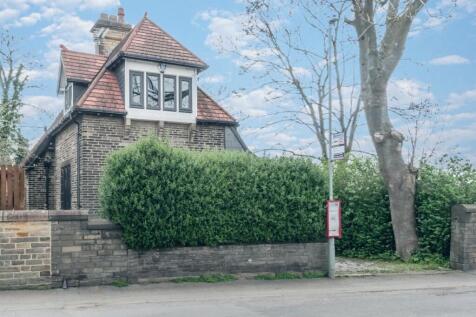 Roadside Front