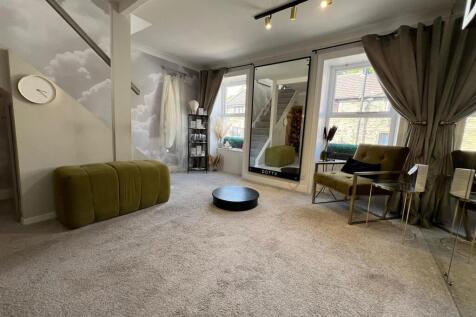 PHOTO-2025-06-09-11-26-06 6.jpg