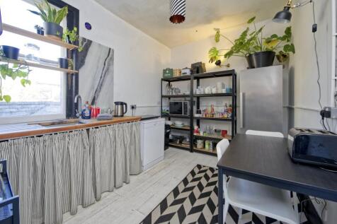 78 fitzalan st6681.jpg