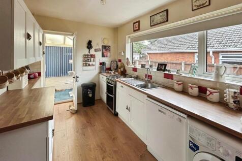 bb945252-1-4504-AE29-48A95404A1FC-1976-00000053459