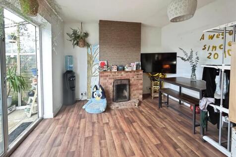 9a405d09-1-48C1-BBD1-56D96023809F-4598-000000A45F2