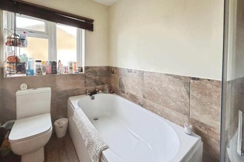 c0c7d444-2-4EC0-83BD-73E6C6EBC134-4598-000000A426B