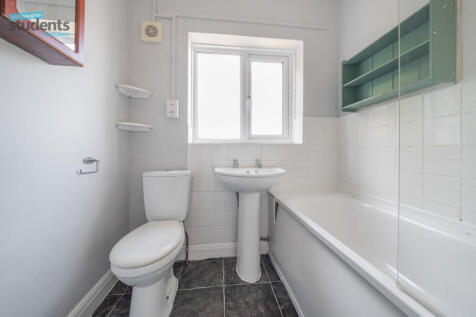 a1f436bb-f41b-4da...