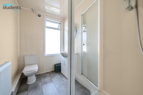 658883e8-30b5-449...