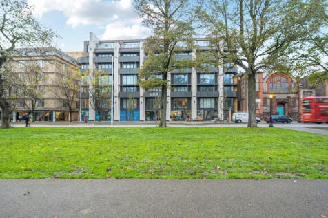 8335e20d-2c24-48d...