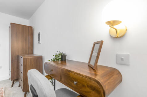 Noreen 127 Hitchin R