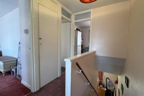 First Floor Stairs and Landing