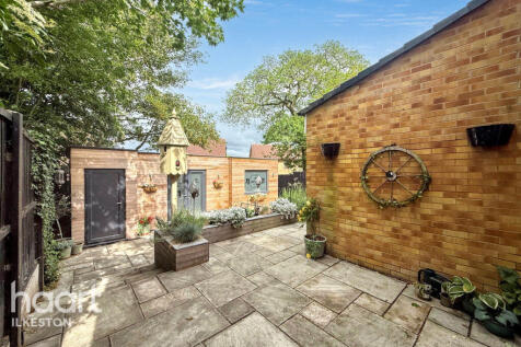 Property Image 29