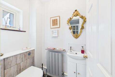 Cloak Room