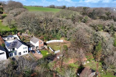 Sequence 01.00_01_20_22.Still005-2.jpg